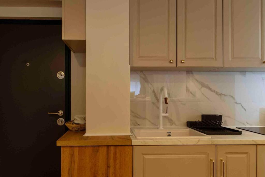 Stunning Views 2Br Intercontinental Flat Daire Bükreş Dış mekan fotoğraf