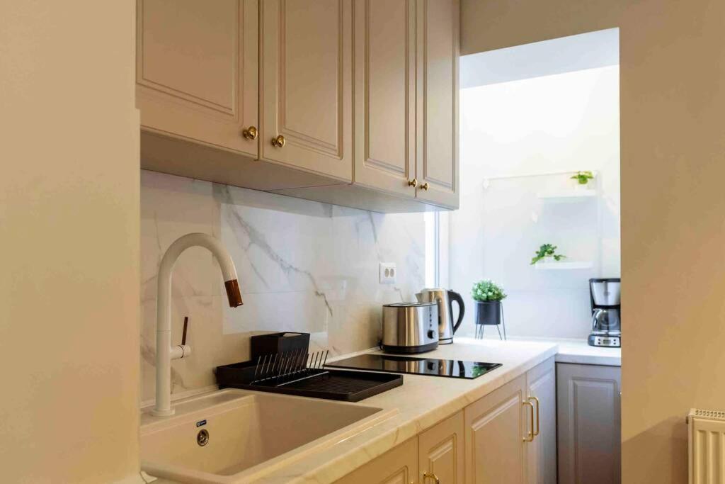 Stunning Views 2Br Intercontinental Flat Daire Bükreş Dış mekan fotoğraf